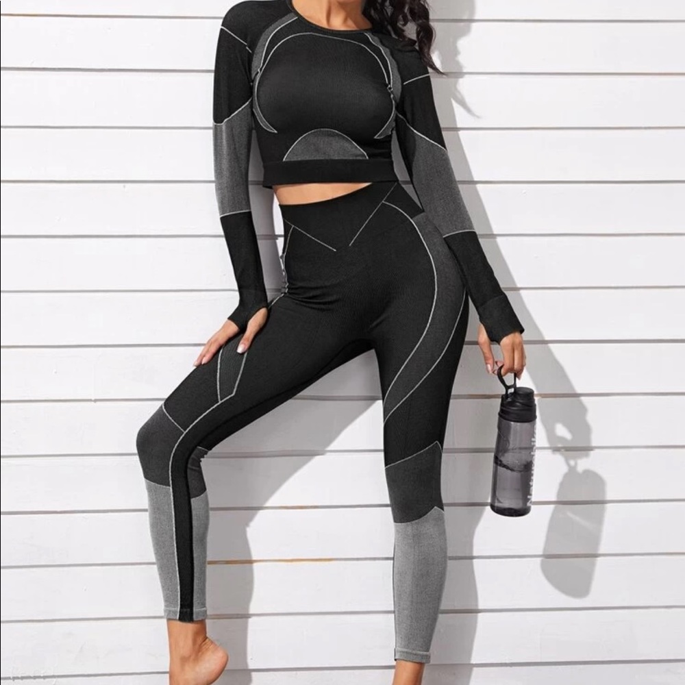 TWO PIECE WORKOUT FIT